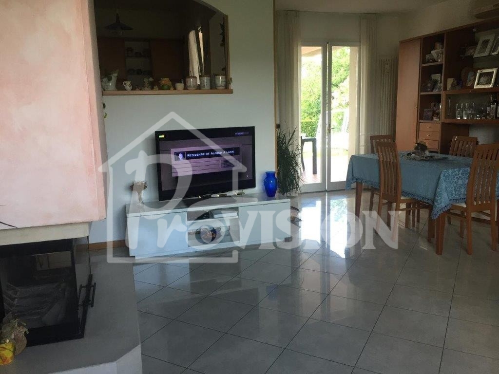 RIF. 2/31 Acquaviva – villa