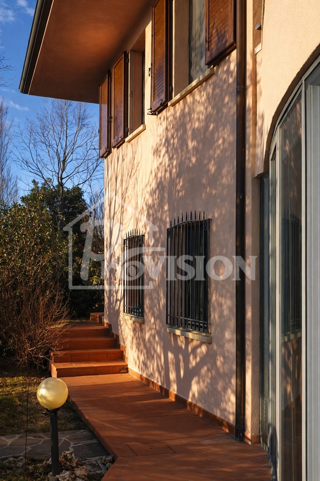 RIF. 11/32 TORRACCIA – VILLA CON PISCINA