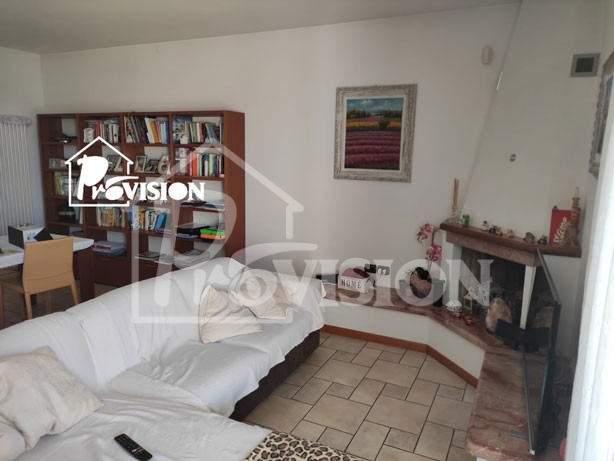 RIF. 5/38 DOMAGNANO – CASA A SCHIERA